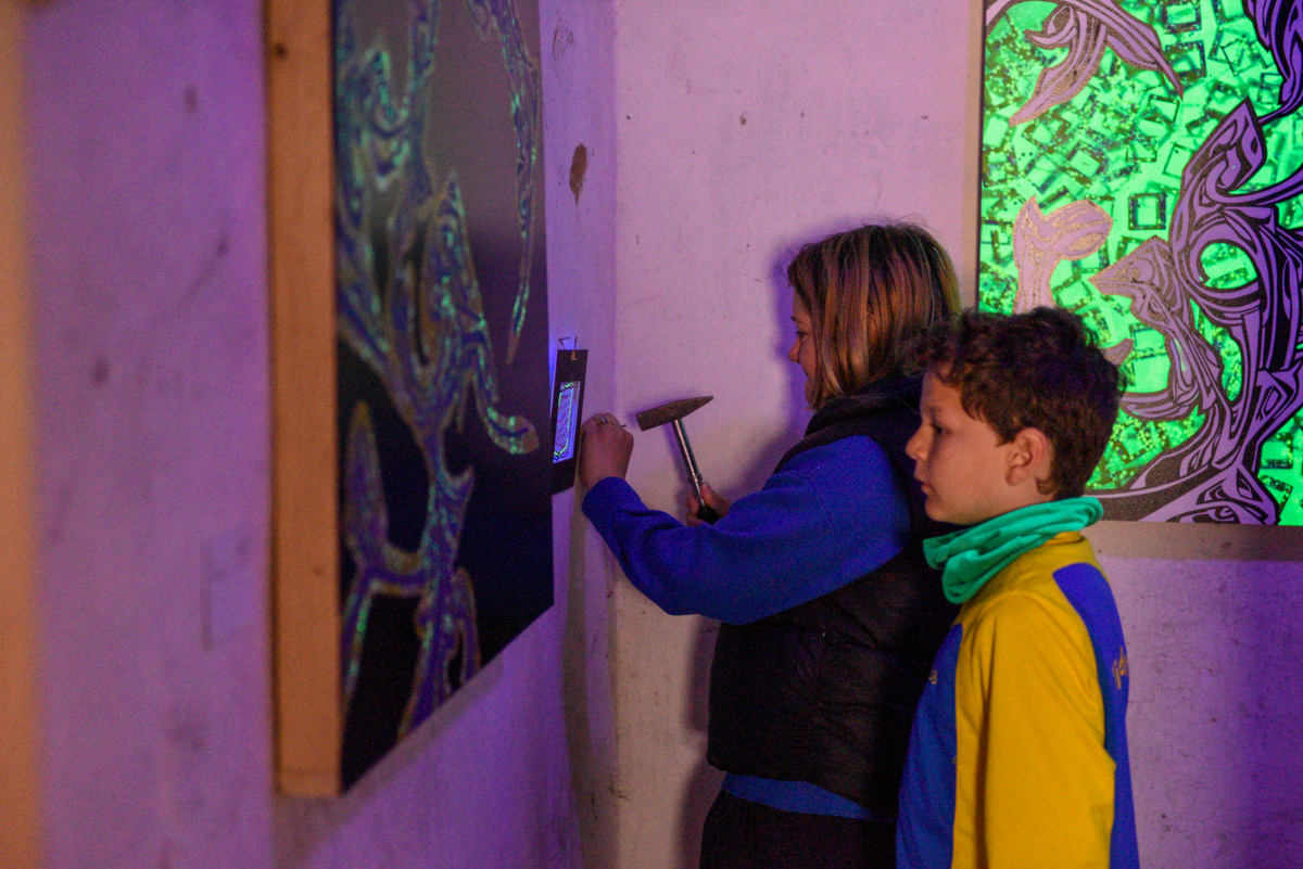 Nachwuchkünstler wird verewigt, Foto von Sergej Horovitz