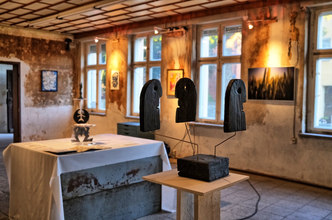 Plastik Stefan Bassir | Foto: Steffen Segner